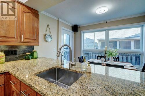 75 Hawley Crescent, Whitby, ON 