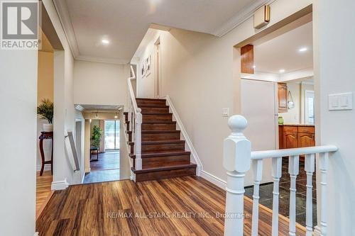 75 Hawley Crescent, Whitby, ON 