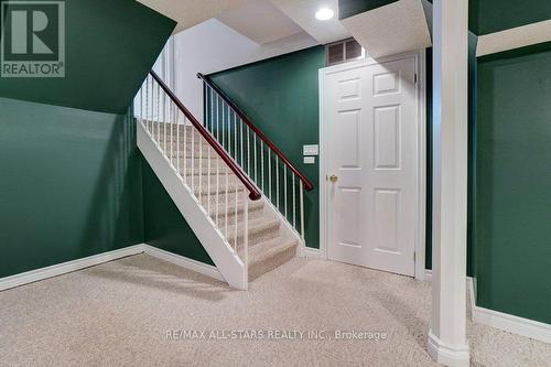 75 Hawley Crescent, Whitby, ON 