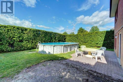 75 Hawley Crescent, Whitby, ON 