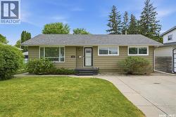 1710 Drinkle STREET  Saskatoon, SK S7J 0P7