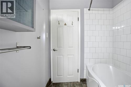 1710 Drinkle Street, Saskatoon, SK 