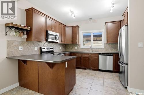 7516 Oxbow Way, Regina, SK 