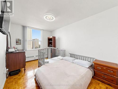 1111 - 10 Parkway Forest Drive, Toronto, ON 