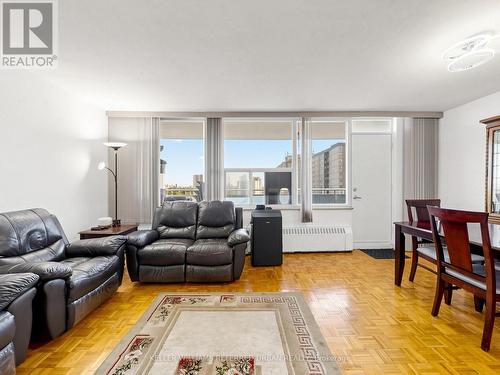 1111 - 10 Parkway Forest Drive, Toronto, ON 