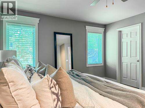 1950 Randolph, Windsor, ON - Indoor Photo Showing Bedroom