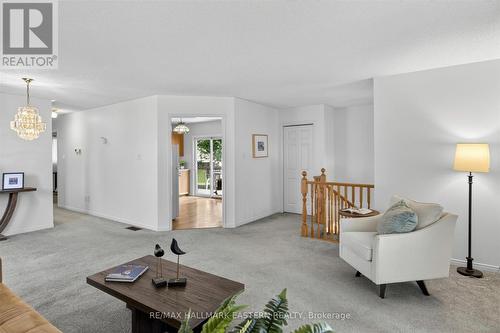 Every home needs a front hall closet. - 890 Chapel Road, Peterborough (Ashburnham Ward 4), ON 