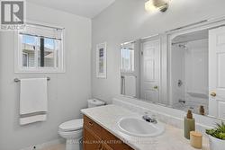 4 piece main bath - 