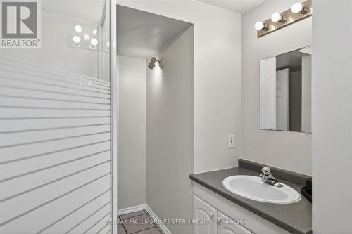 3 piece lower bathroom - 890 Chapel Road, Peterborough (Ashburnham Ward 4), ON 