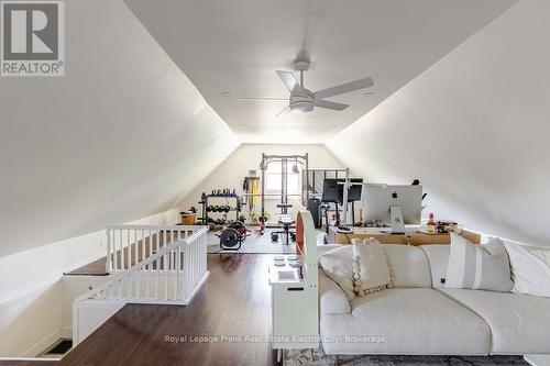 300 Maitland Avenue, Peterborough (Town Ward 3), ON - Indoor Photo Showing Other Room