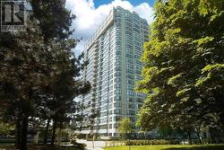 709 - 1 ABERFOYLE CRESCENT Toronto, ON M8X 2X8