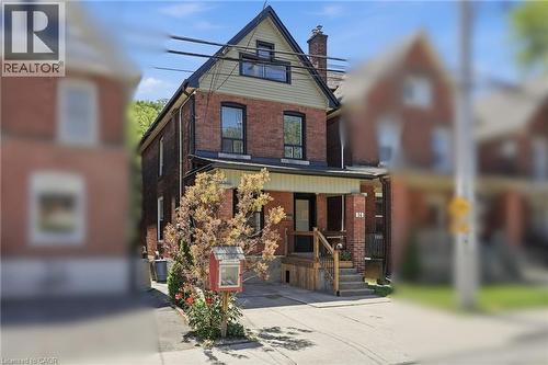 14 CUMBERLAND Avenue  Hamilton, ON L8M 1Y7