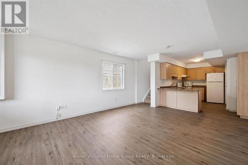 3 - 35 Mountford Drive, Guelph (Grange Road), ON 