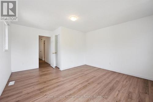 3 - 35 Mountford Drive, Guelph (Grange Road), ON 