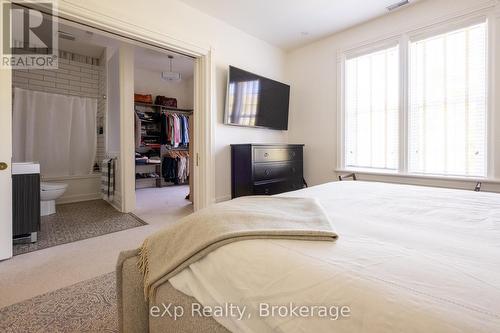 285 Mary Street, South Bruce Peninsula, ON - Indoor Photo Showing Bedroom