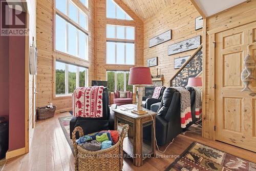 208 Red Fox Trail, Head, Clara And Maria, ON 