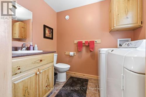 208 Red Fox Trail, Head, Clara And Maria, ON 