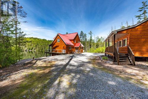 208 Red Fox Trail, Head, Clara And Maria, ON 