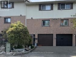 12 MARLBORO COURT Woodstock (Woodstock - North), ON N4S 8P4