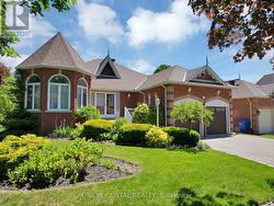 40 SISMAN AVENUE Aurora, ON L4G 6R9