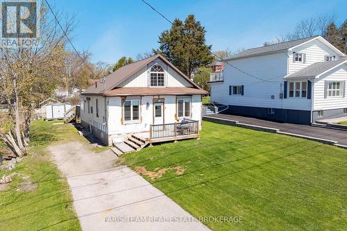 5 Scott Street, Penetanguishene, ON 