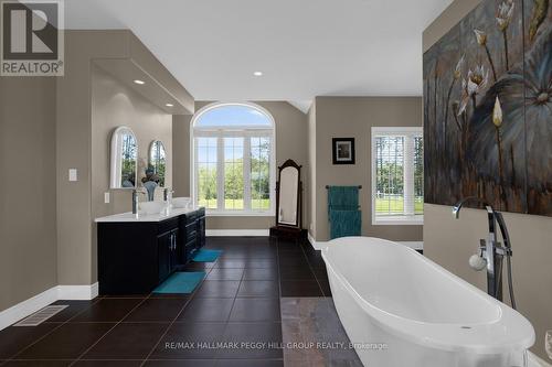 1372 Division Road E, Severn, ON 