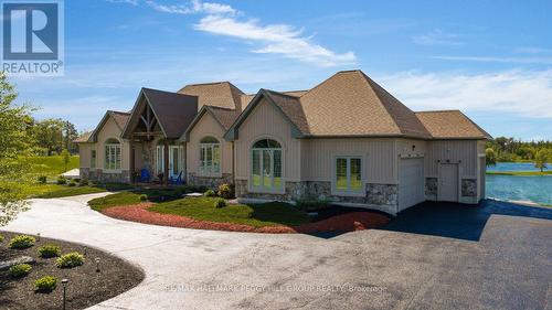 1372 Division Road E, Severn, ON 