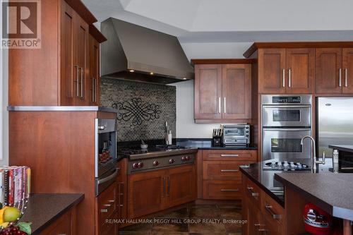 1372 Division Road E, Severn, ON 