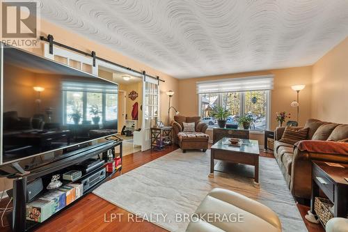 31 Acorn Lane, Frontenac (Frontenac South), ON 