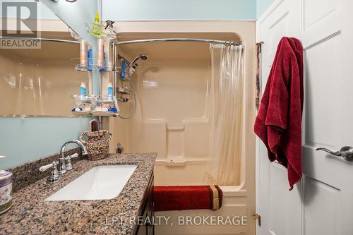 31 Acorn Lane, Frontenac (Frontenac South), ON 