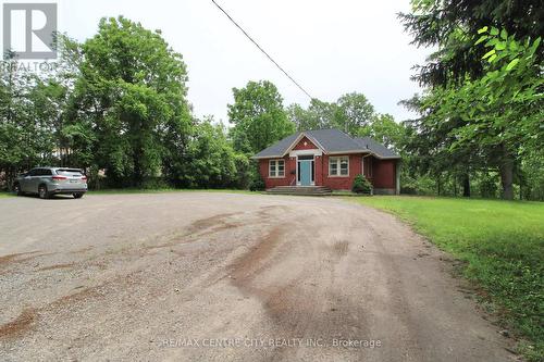 12 Chester Street, St. Thomas, ON 