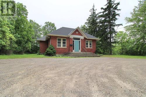 12 Chester Street, St. Thomas, ON 