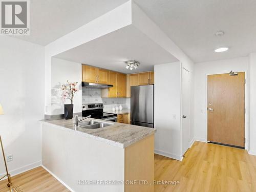 913 - 77 Lombard Street, Toronto, ON 