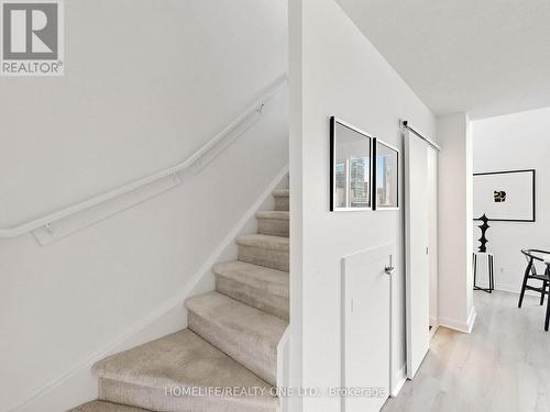 913 - 77 Lombard Street, Toronto, ON 