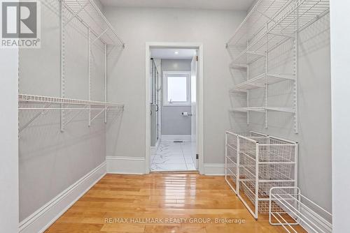 425 Echo Drive, Ottawa, ON 