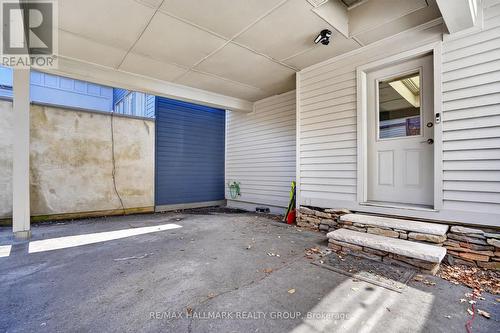 425 Echo Drive, Ottawa, ON 