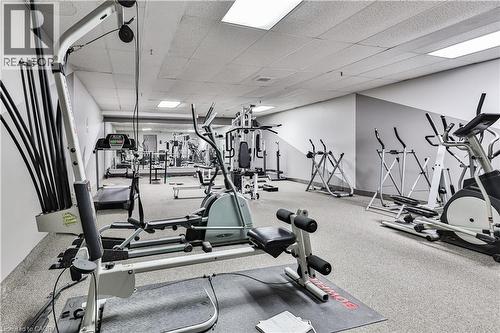 29 West Avenue, Kitchener, ON - Indoor Photo Showing Gym Room