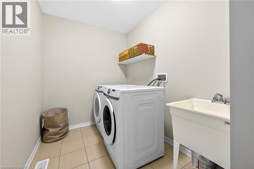 20 Armes Street, Hamilton, ON 