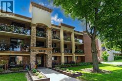 1212 FENNELL Avenue E Unit# 304  Hamilton, ON L8T 1T2
