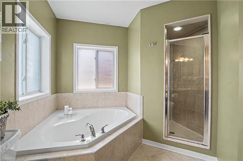 Private 4 piece ensuite - 5372 Cachet Crescent, Burlington, ON 