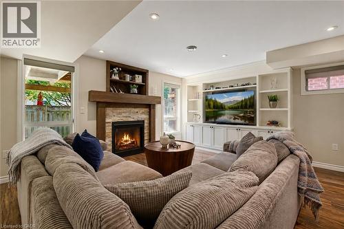 5372 Cachet Crescent, Burlington, ON 