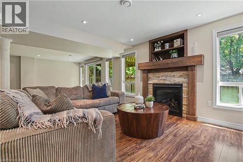 5372 Cachet Crescent, Burlington, ON 