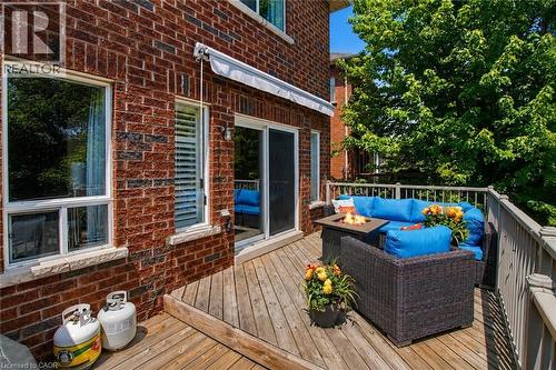 Expansive deck with awning - 5372 Cachet Crescent, Burlington, ON 