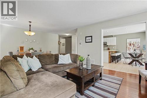 5372 Cachet Crescent, Burlington, ON 