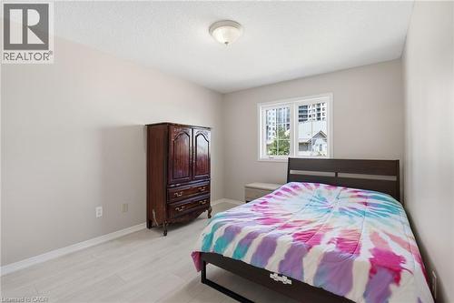 10 Fallowfield Drive Unit# 19, Kitchener, ON - Indoor Photo Showing Bedroom