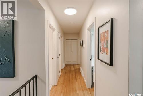 414 Lake Crescent, Saskatoon, SK 