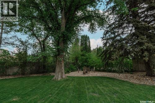414 Lake Crescent, Saskatoon, SK 