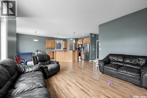 1640 Maple Rose Crescent N, Regina, SK 
