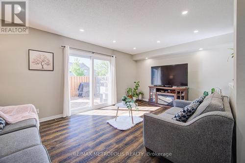 37 - 124 Gosling Gardens, Guelph, ON 