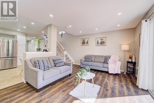 37 - 124 Gosling Gardens, Guelph, ON 